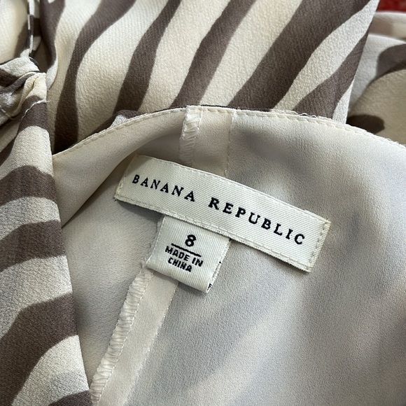 Beautiful Summer Dress, Banana Republic, Size 8, Tan, Brown Shades - Picture 6 of 6